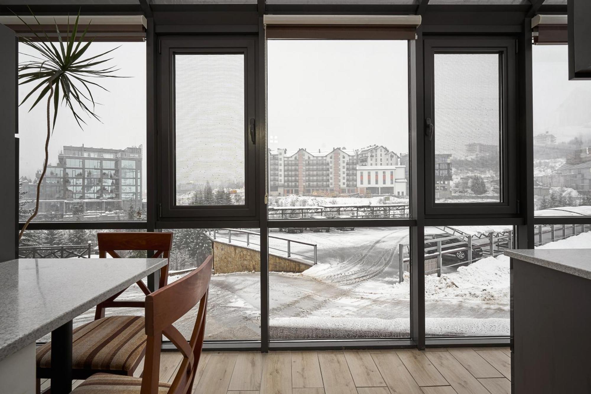 Zaporizʹka Sich Hotel Bukovel Luaran gambar